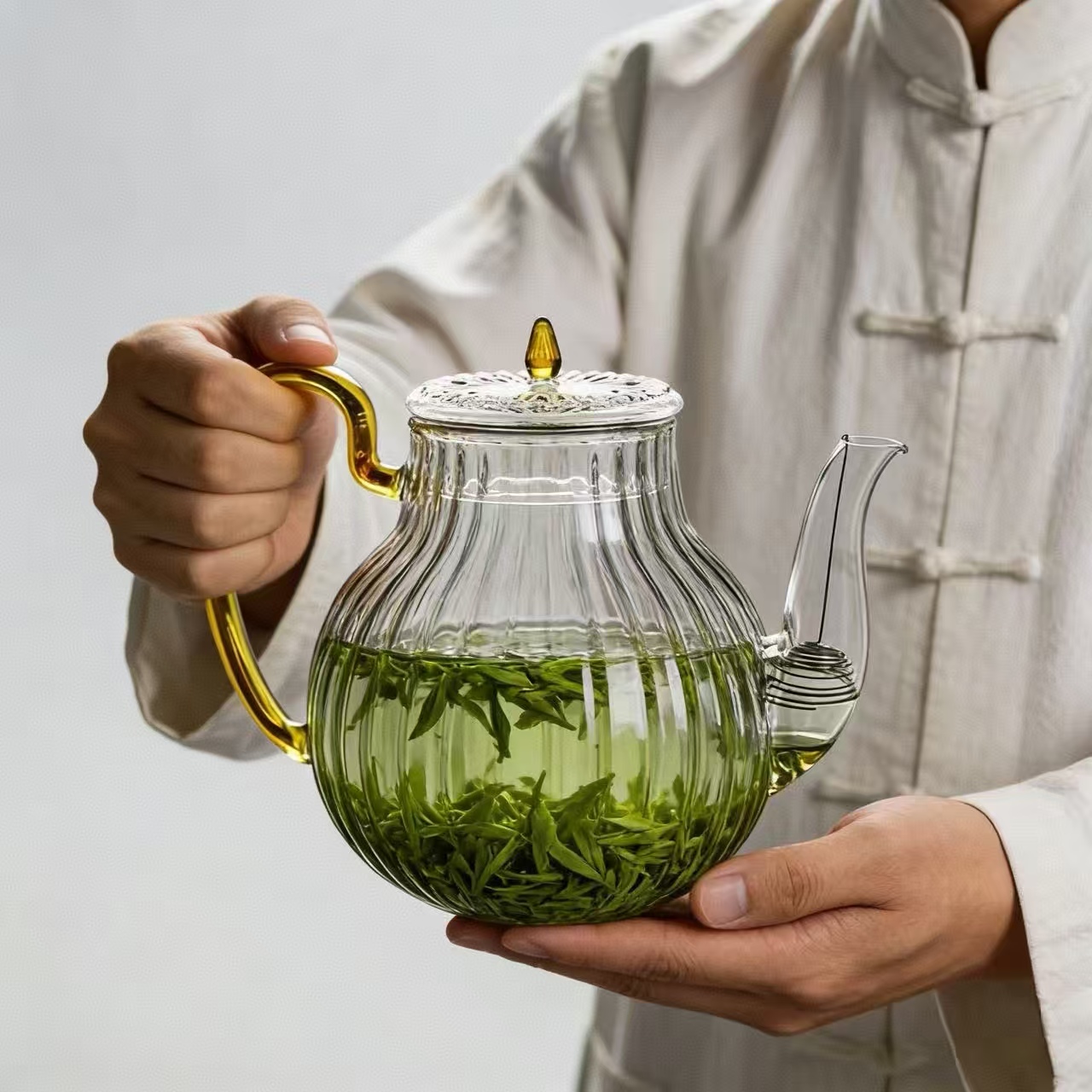 Nettle Leaf Tea - Chaleira de Vidro Listrada de 700ml